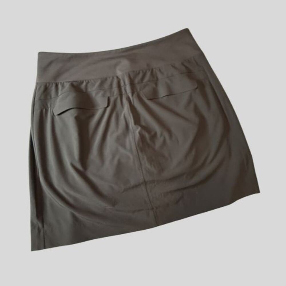 Athleta Soho Skort Gray - Size 6 - Lightweight Travel & Golf Skirt